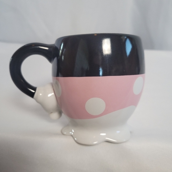 Disney Parks Minnie Mouse 3D Coffee Mug Ruffled Base Gloved Handle - Picture 6 of 9